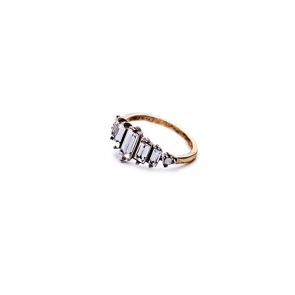 Antique-Retro-Strip-Crystal-Lady-Ring-fashion