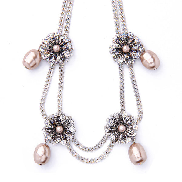 Teardrop-Pearl-Necklace-women